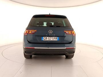 Volkswagen Tiguan - 6