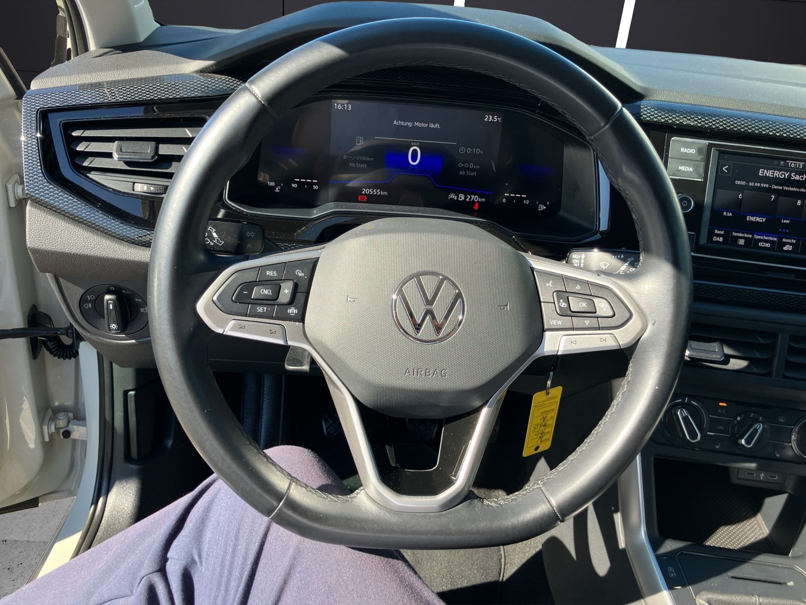 Fahrzeugabbildung Volkswagen Polo 1.0 Life