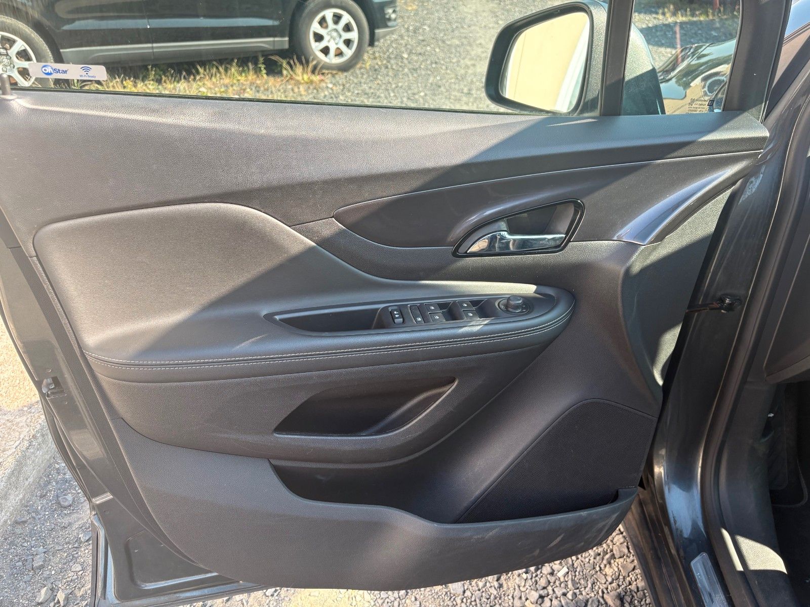 Fahrzeugabbildung Opel Mokka X 1.4 Innovation Aut. Navi LED SPORTSITZE
