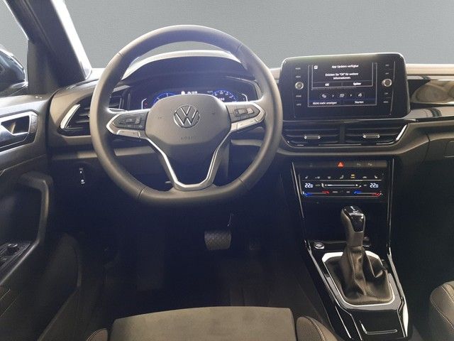 Fahrzeugabbildung Volkswagen T-Roc Black Style 2.0TDI DSG AHK Matrix Massage