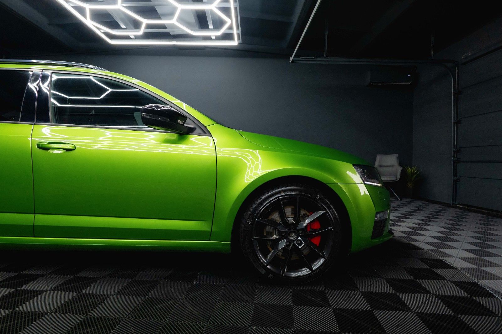 Fahrzeugabbildung SKODA Octavia Combi RS Performance *1.Hand*LED*CarPlay