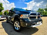 Dodge RAM 1500 5.7 4x4 / Monster / Dt.EZ / CleanCarfax