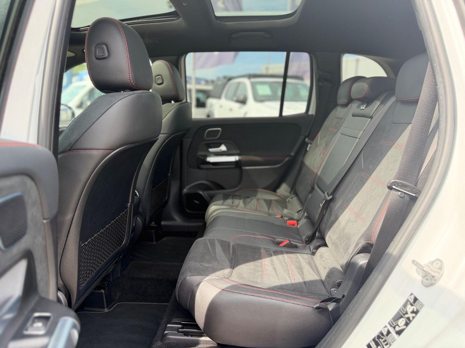 Mercedes-Benz GLB 250 4Matic AMG Line 7 Sitze foto 17