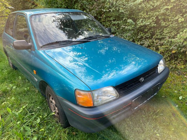 Toyota Starlet 1.3 -