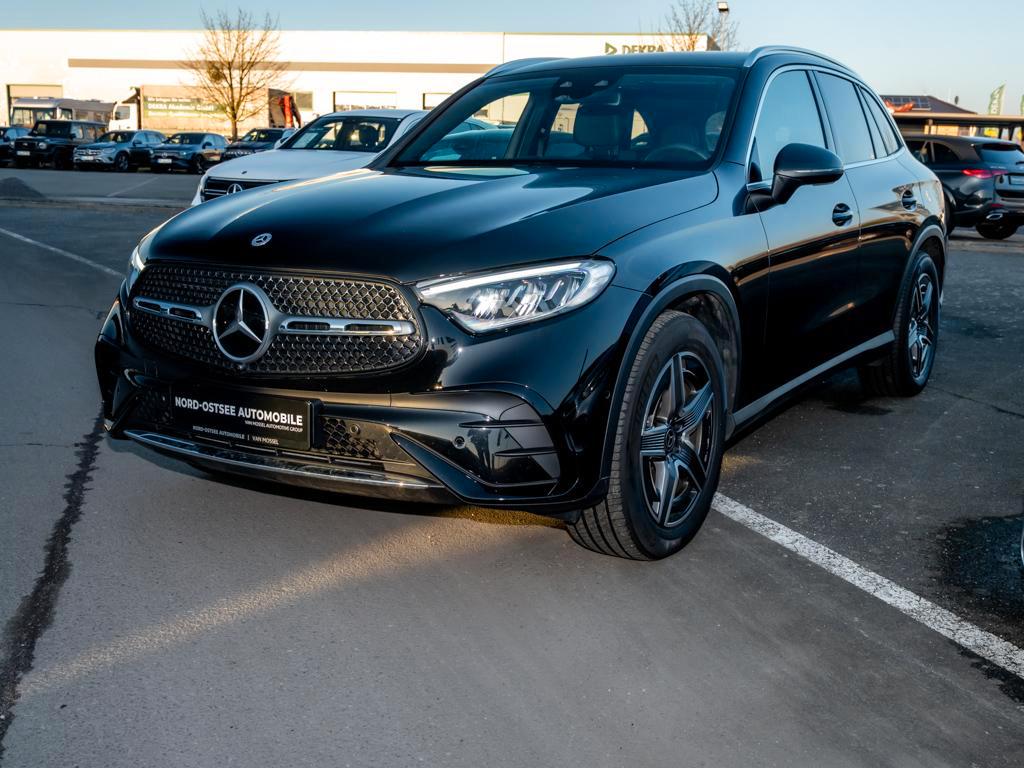 Mercedes-Benz GLC 300 d 4M AMG DISTRONIC AHK KEYLESS SHZ MBUX