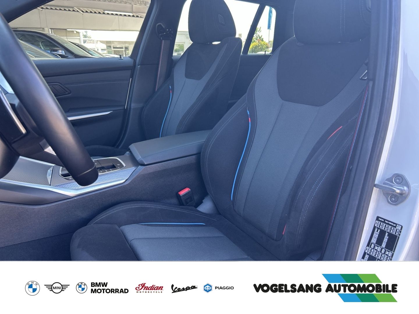 Fahrzeugabbildung BMW M340i xDriveTouring,Panodach,SurroundView,H&KSou