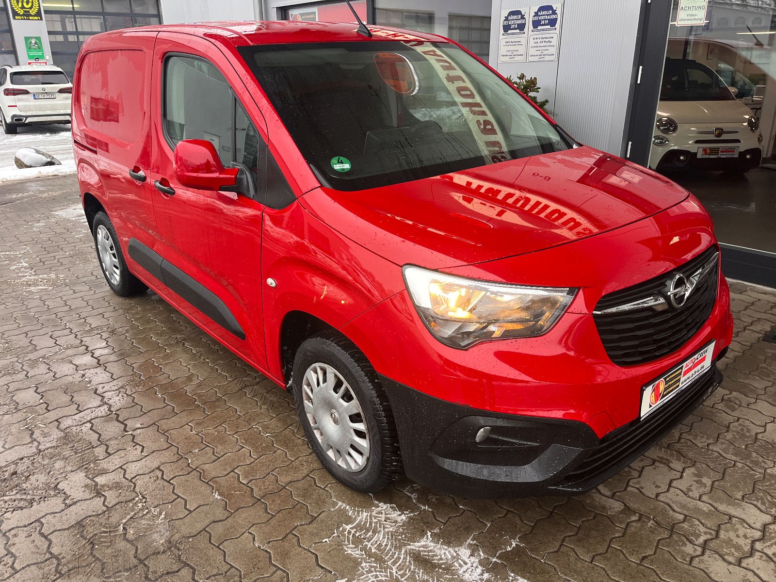 Fahrzeugabbildung Opel Combo E Cargo Edition