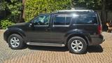 Nissan Pathfinder 2.5 dCi DPF SE 4WD Automatik SE - Nissan Pathfinder mit Diesel-Antrieb