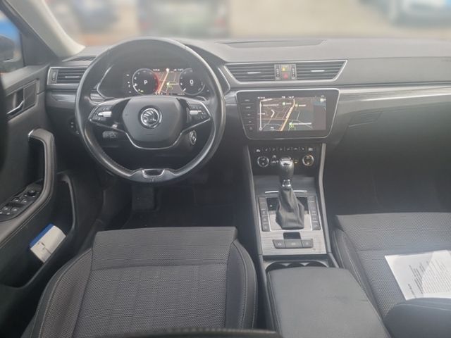 Fahrzeugabbildung SKODA Superb Combi 2.0 TDI 4x4 DSG Style NAVI STANDHEI