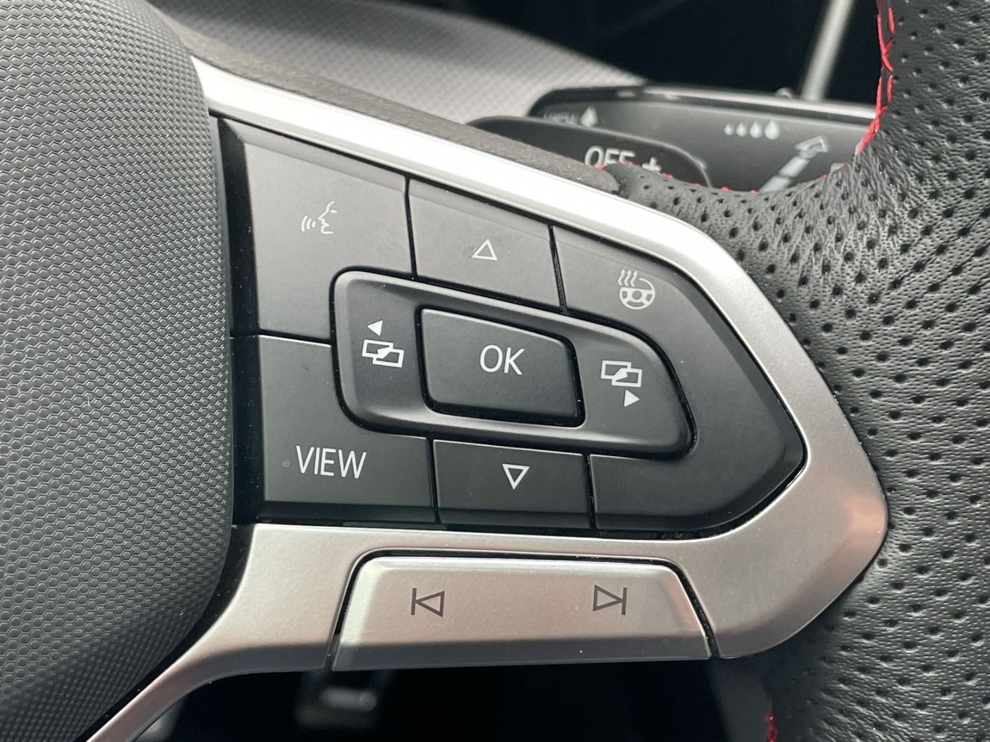 Golf GTI VIII 2.0TSI DSG Black Style Kamera/Navi