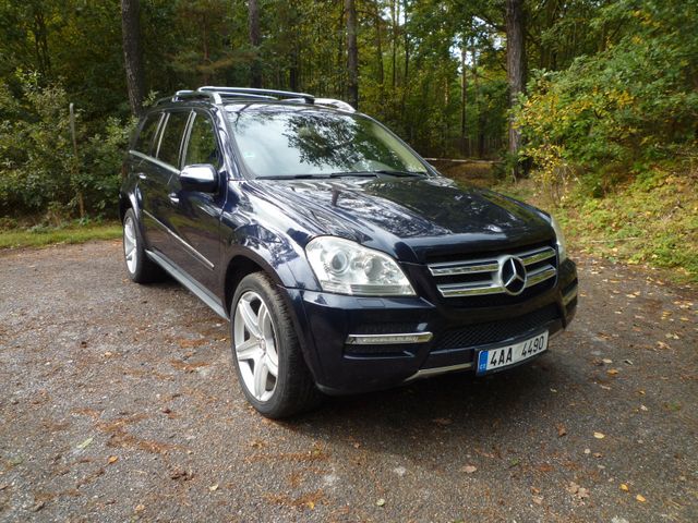 Mercedes-Benz GL 500 4MATIC AMG