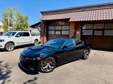 Dodge R/T*VOLL*ALPINE*LEDER*LED*PDC*NAVI*PDC*GARANTIE - Dodge Charger: R T