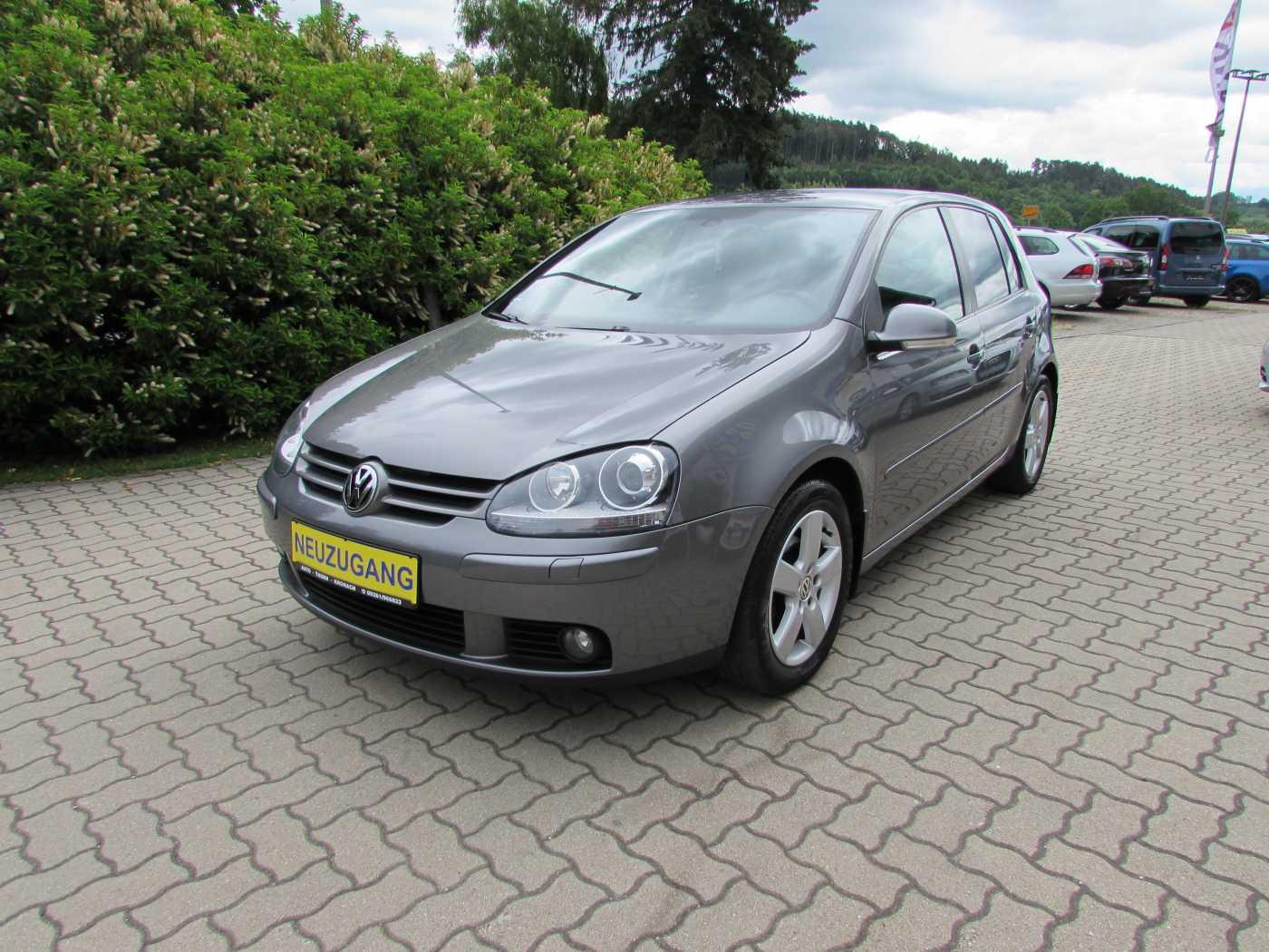 Volkswagen Golf V 1.9 TDI DPF Tour 'Navi/Xenon/PDC/SHZ/LM'