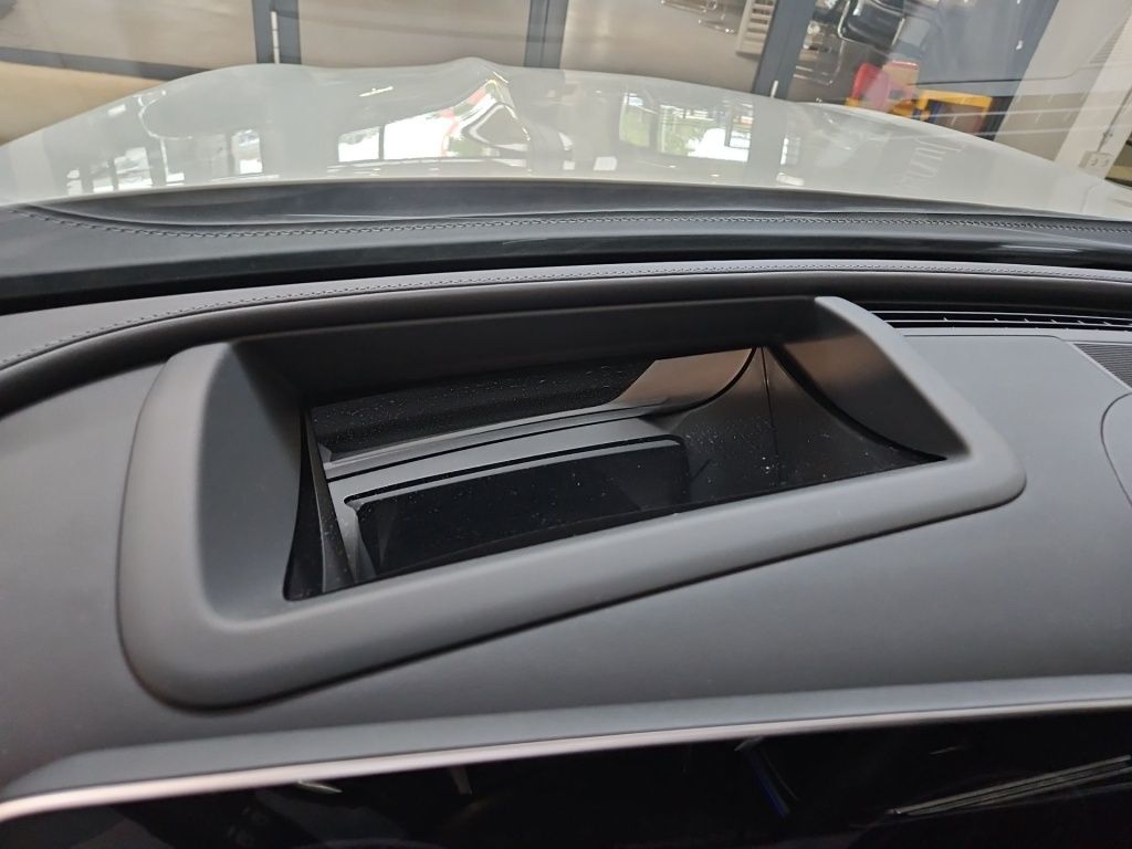 Fahrzeugabbildung Mercedes-Benz C 300 deT 4M AMG AHK ACC Pano Sitzklima Massage
