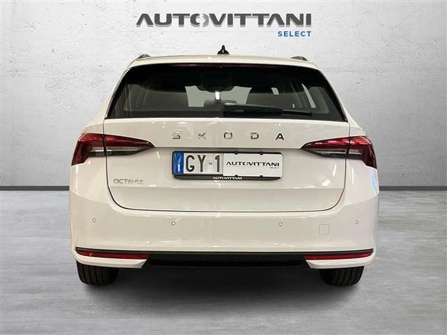 Skoda SKODA Octavia Wagon 1.5 TSI ACT m-HEV 150cv Sele imagem 3
