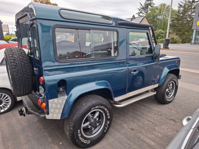 Land Rover Defender 50 V8 Light-4x4 Utility