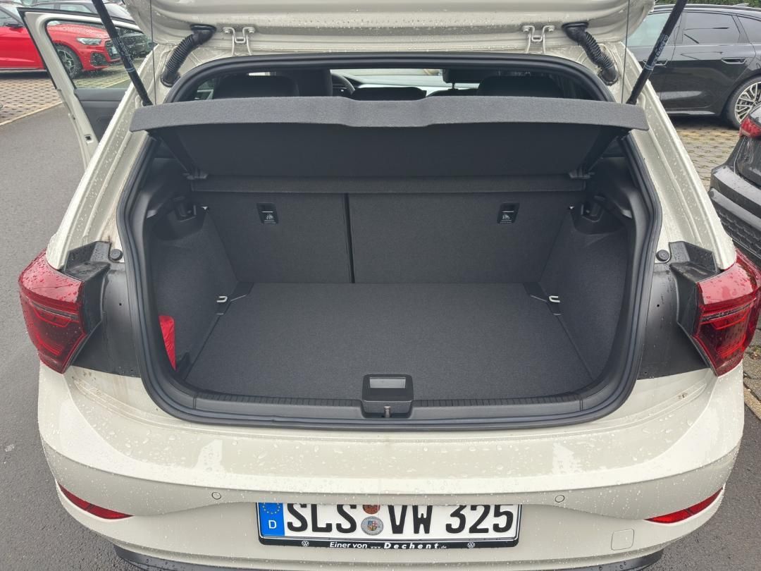 Fahrzeugabbildung Volkswagen Polo VI 1.0 TSI Goal Kamera,LED,Navi,SHZ,ACC,PDC
