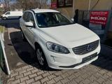 Volvo XC60 Momentum 2WD |8-FACH|DESIGN-PAKET|1.HAND - gebrauchte Volvo XC60 aus dem Jahr 2014