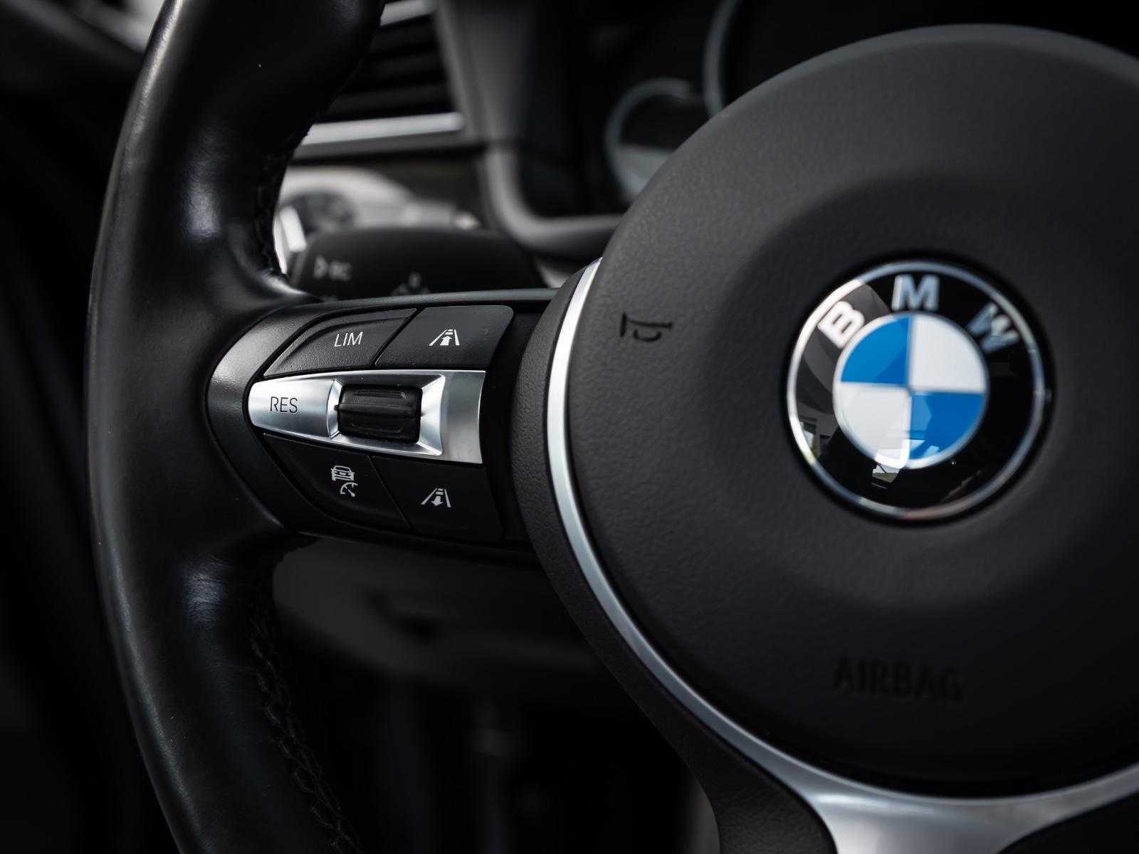 BMW 530d xDrive M-Sportpaket/HeadUp/Pano/H&K