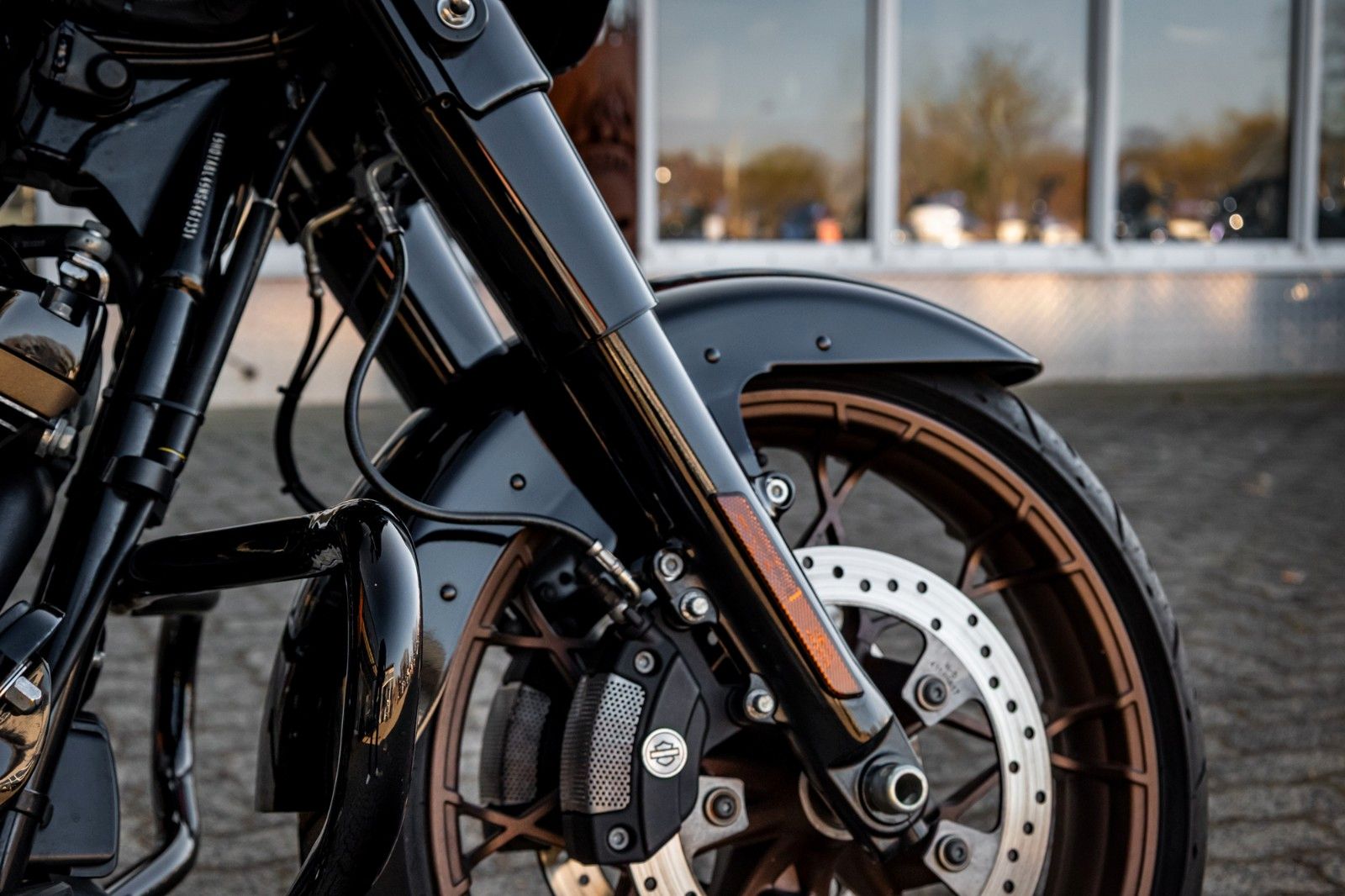 Fahrzeugabbildung Harley-Davidson FLHXST STREET GLIDE ST 117 - Kesstech -