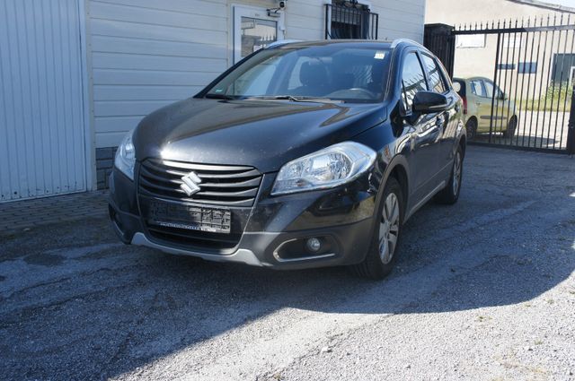 Suzuki (SX4) S-Cross 1.6 Comfort 4WD CVT