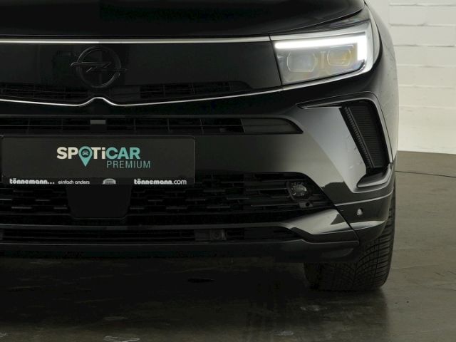 Grandland GSe 4X4 PHEV AT+AHK+NAVI+RÜCKFAHRKAMER