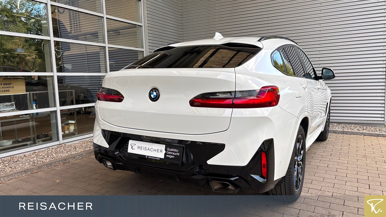 BMW X4 xDrive 20i A M-Sport LCProf ACC RFK DA PA foto 2
