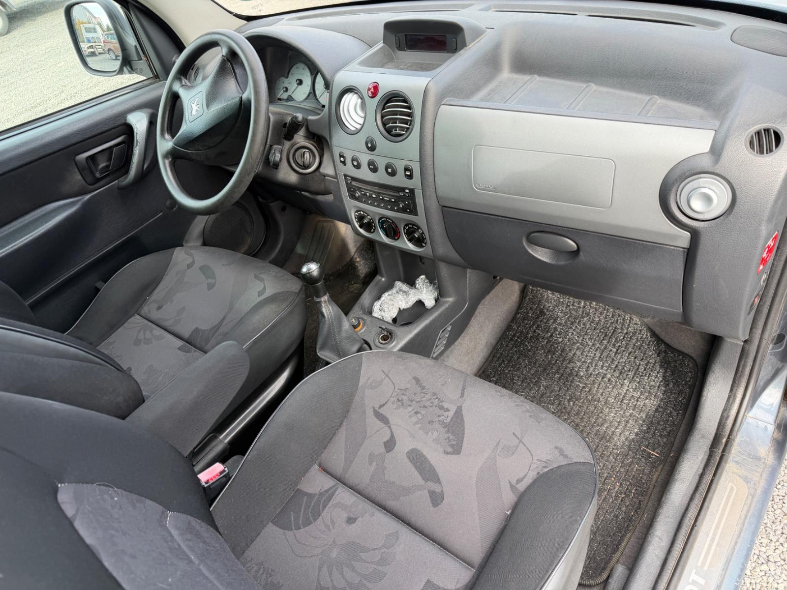 Peugeot Partner 2007 — photo 9