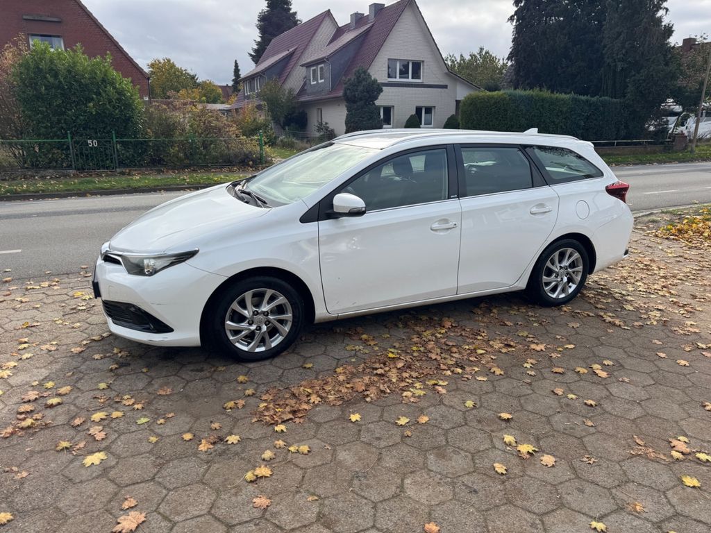 Angebot ansehen Toyota Auris