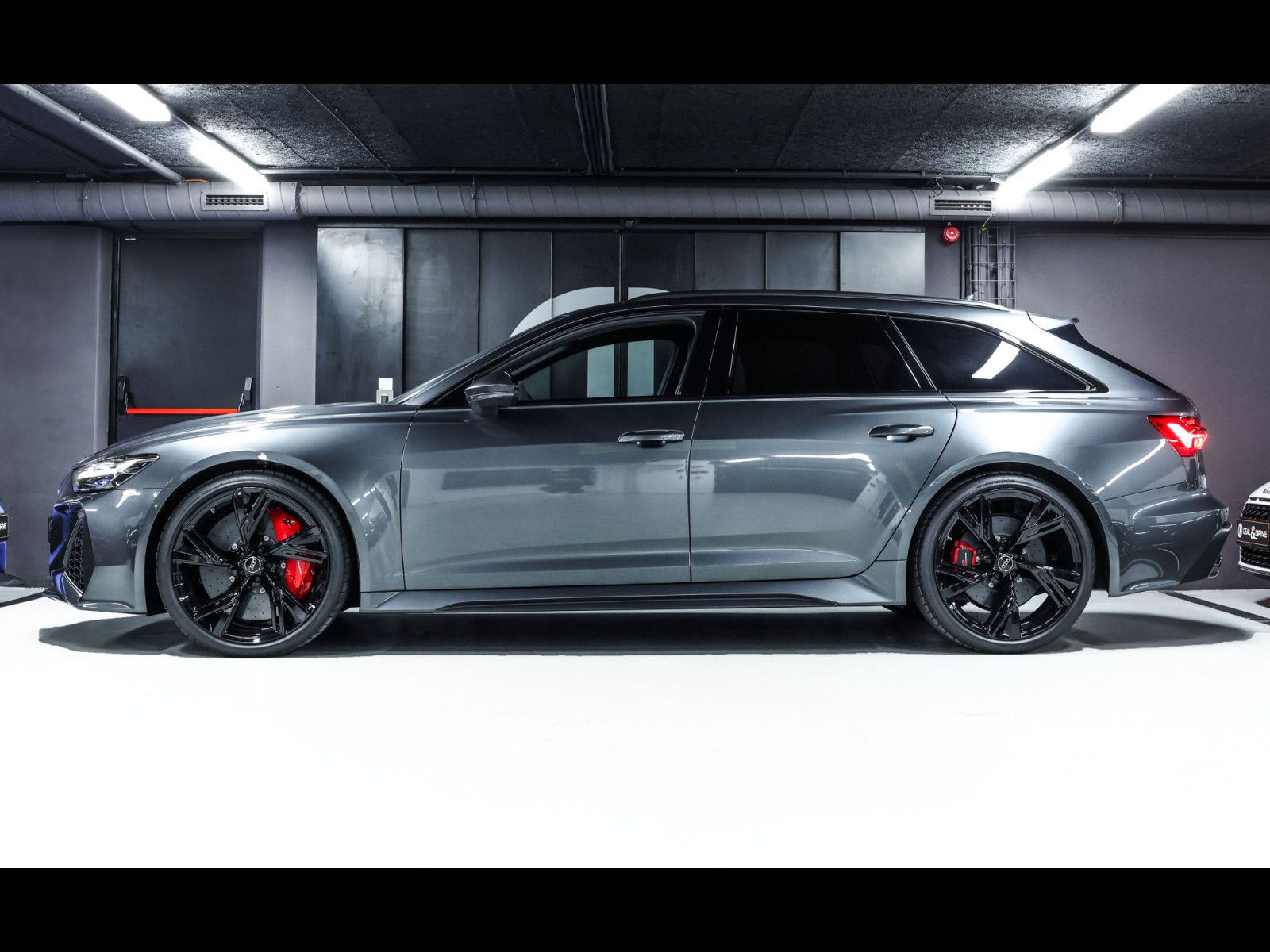 Audi RS6 AVANT PERFORMANCE°DYNAMIC+305kmh°VOLL°CARBON imagem 2