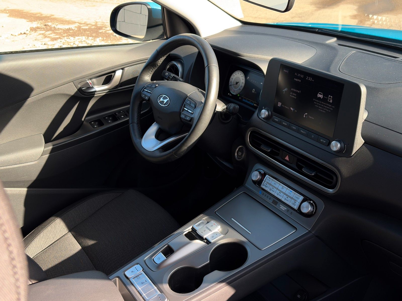 Fahrzeugabbildung Hyundai KONA E Select ACC LHZ SHZ LKAS PDC KAM