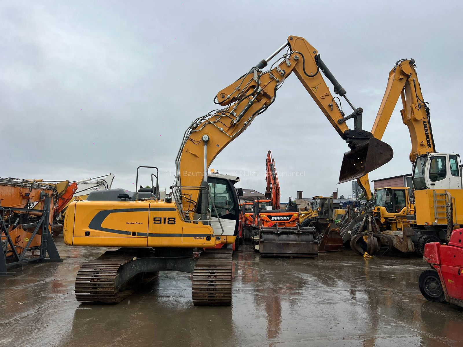 Fahrzeugabbildung Liebherr R 918 LC / ZSA / AC / Hammerleitung/ SW/