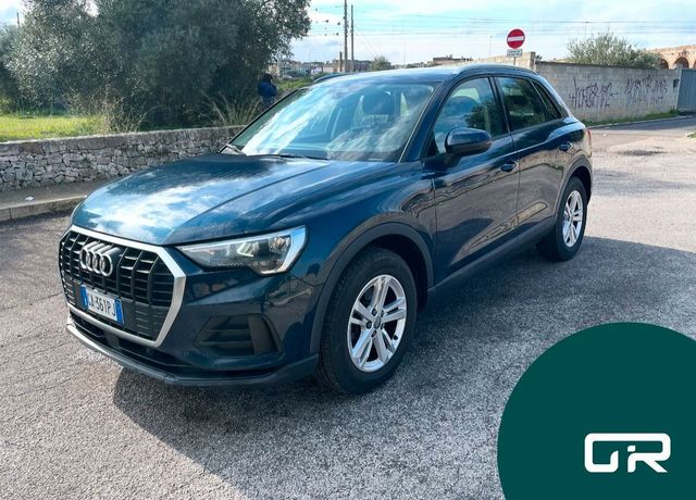 Audi Q3 35 TDI S tronic Business