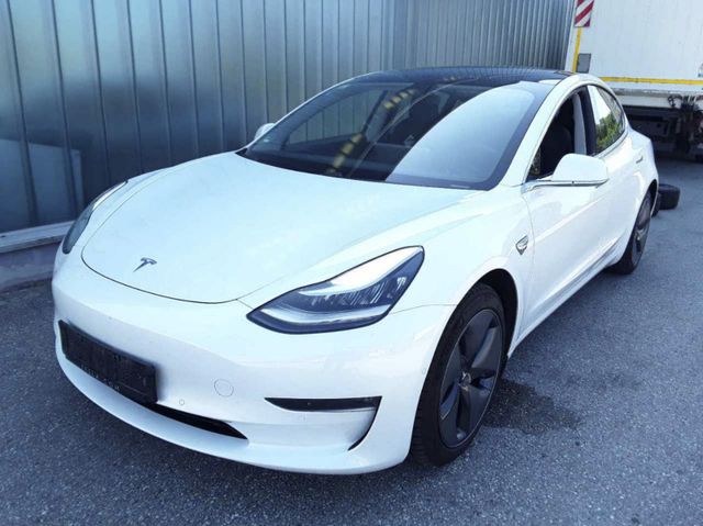 Tesla Model 3 Long Range Dual AWD