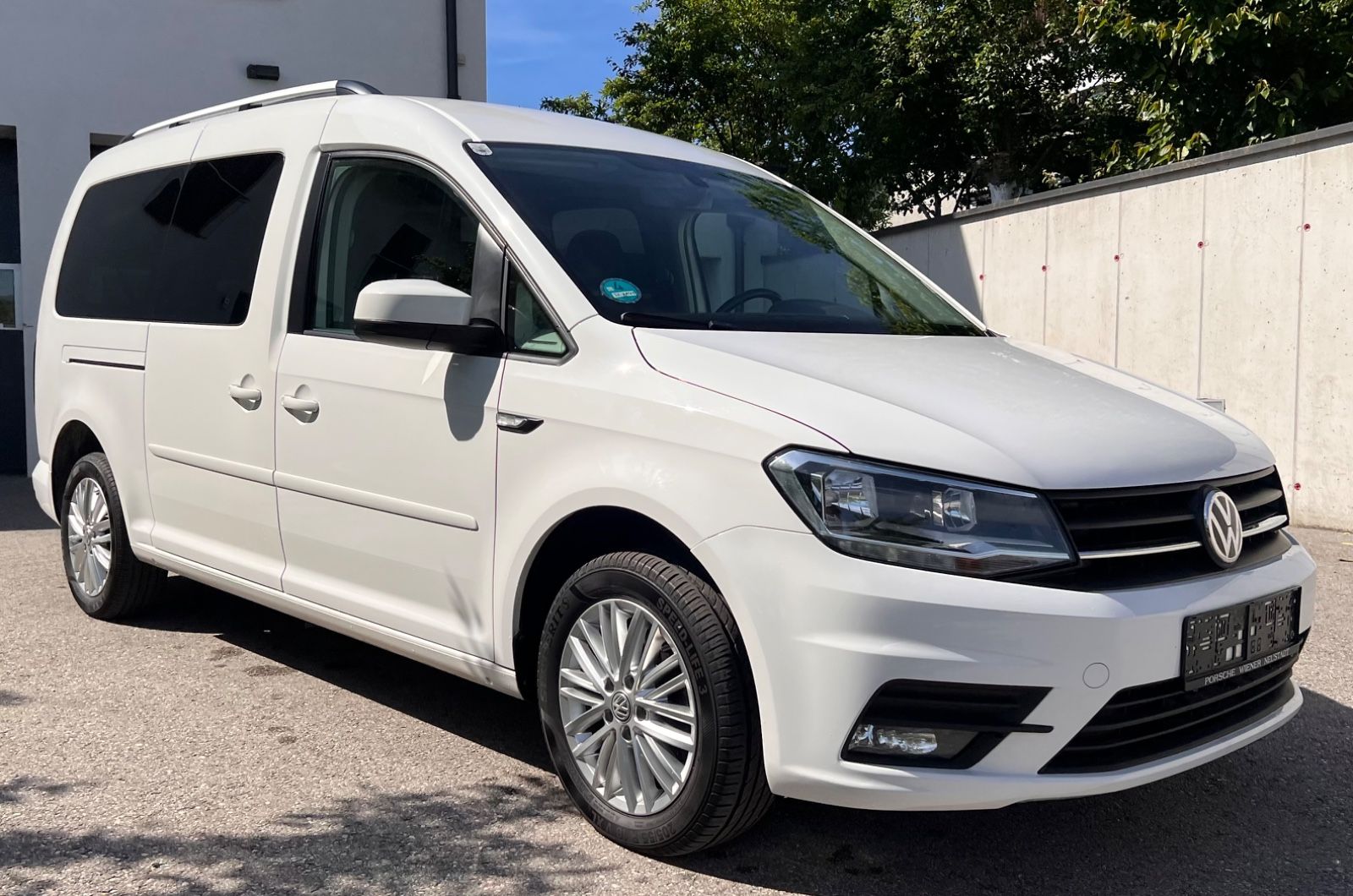VW Caddy PKW Maxi BMT 2.0TDI 150 PS 7 Sitzer ALU