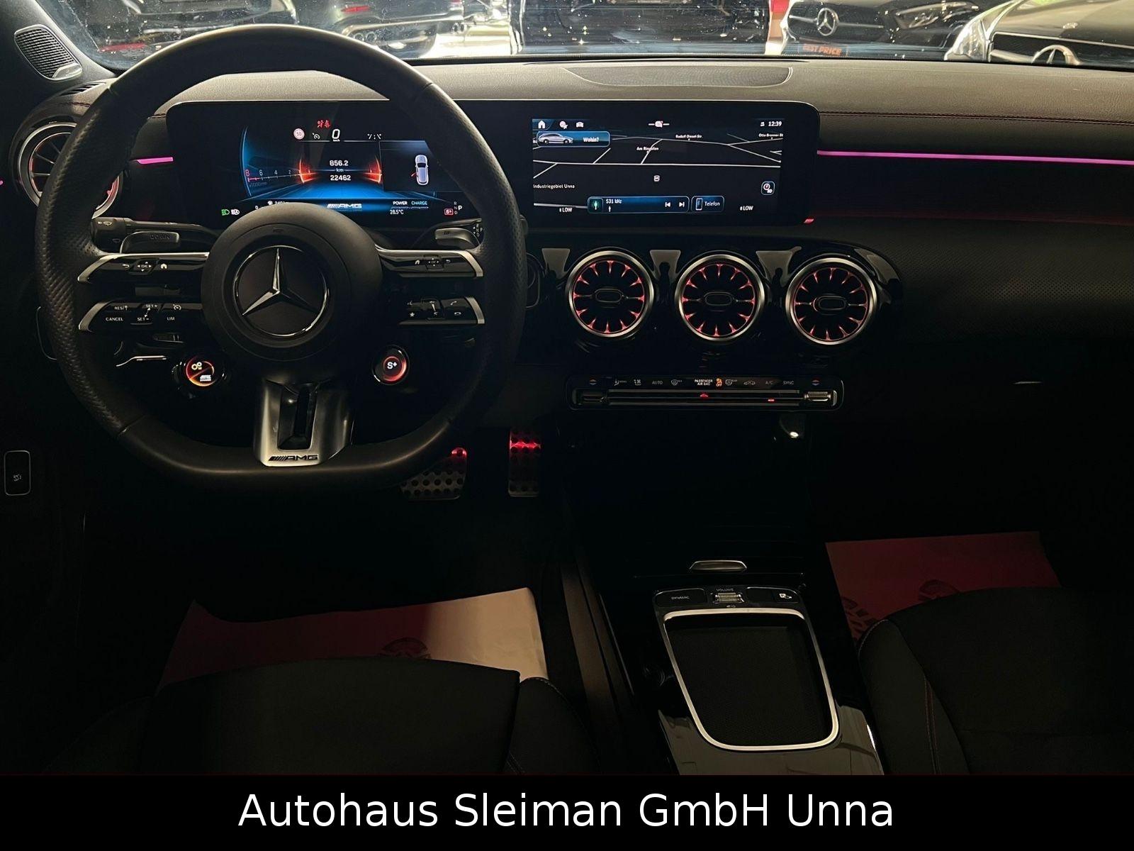 Mercedes-Benz CLA 35 AMG Shooting Brake CLA 35 AMG 4Matic