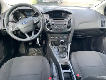 Ford Focus - 10