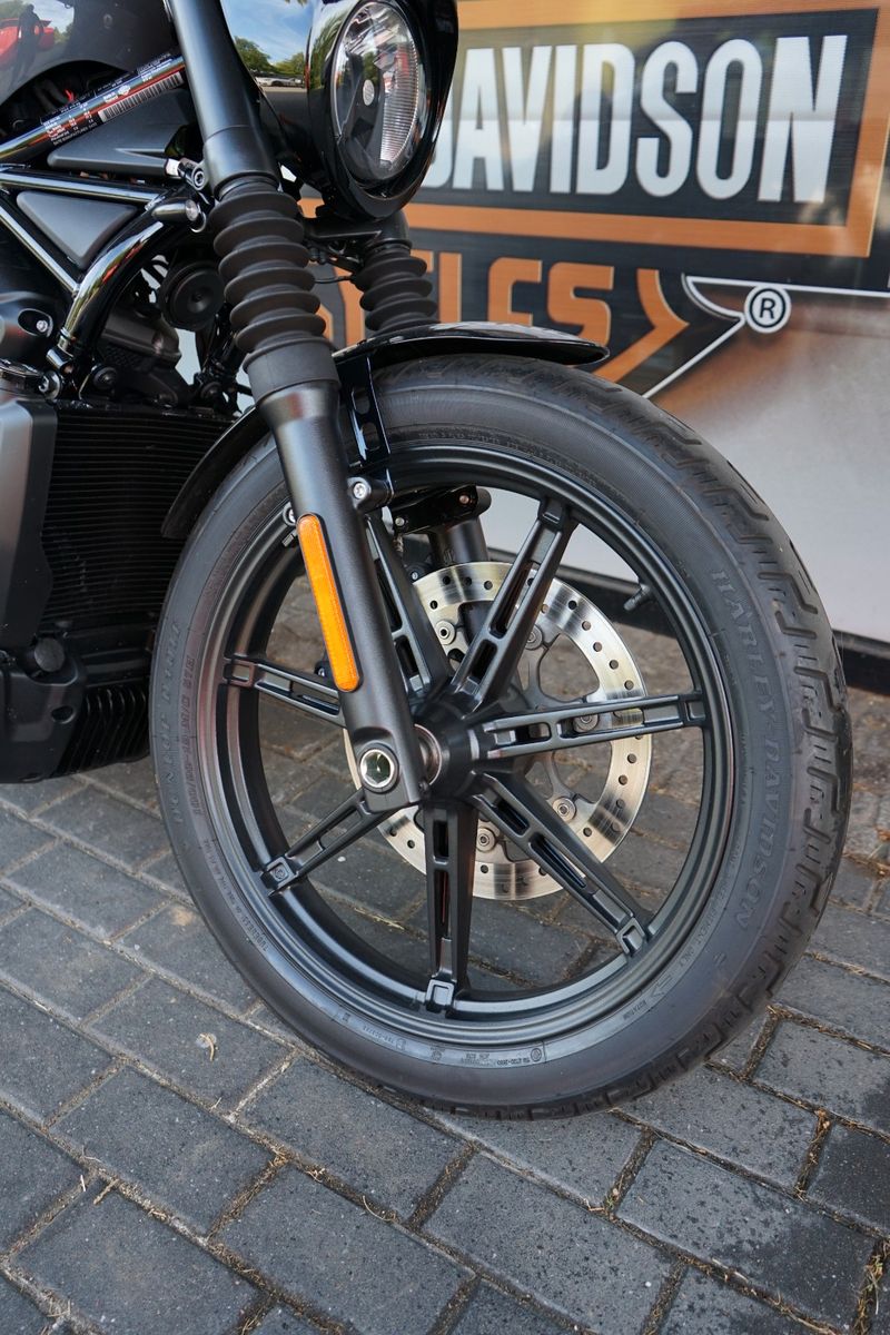 Fahrzeugabbildung Harley-Davidson Sportster 975 Nightster