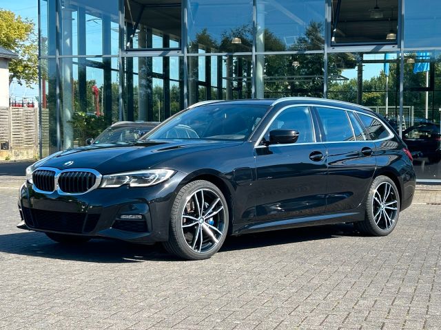 BMW 330e  Aut. Touring M Sport / Leder / Laserlicht