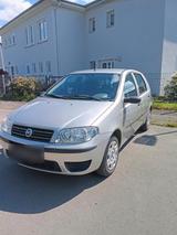 Fiat Punto mit Klimaanlage - gebrauchte Fiat Punto aus dem Jahr 2004