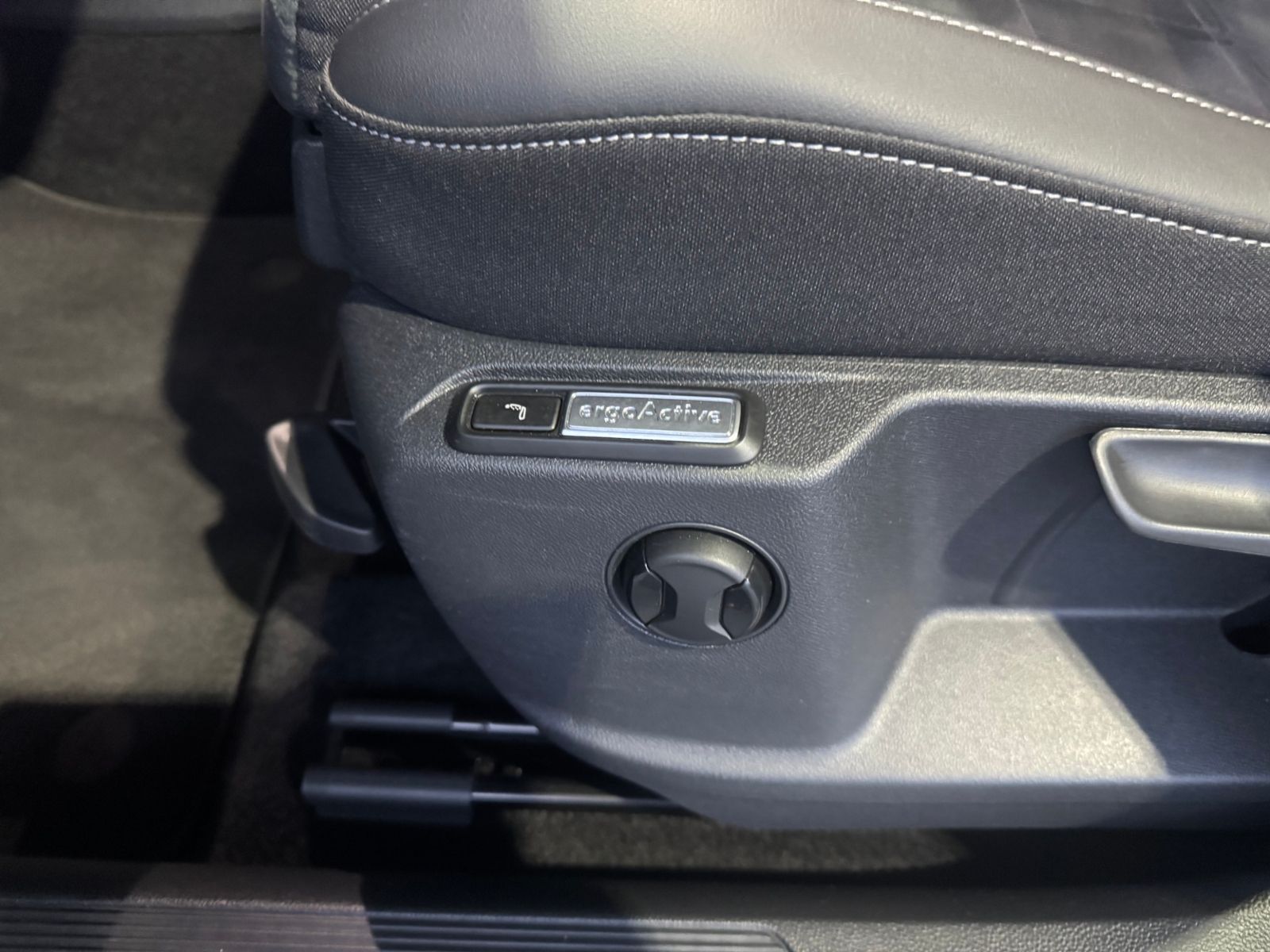 Volkswagen T-Roc - Bild 33