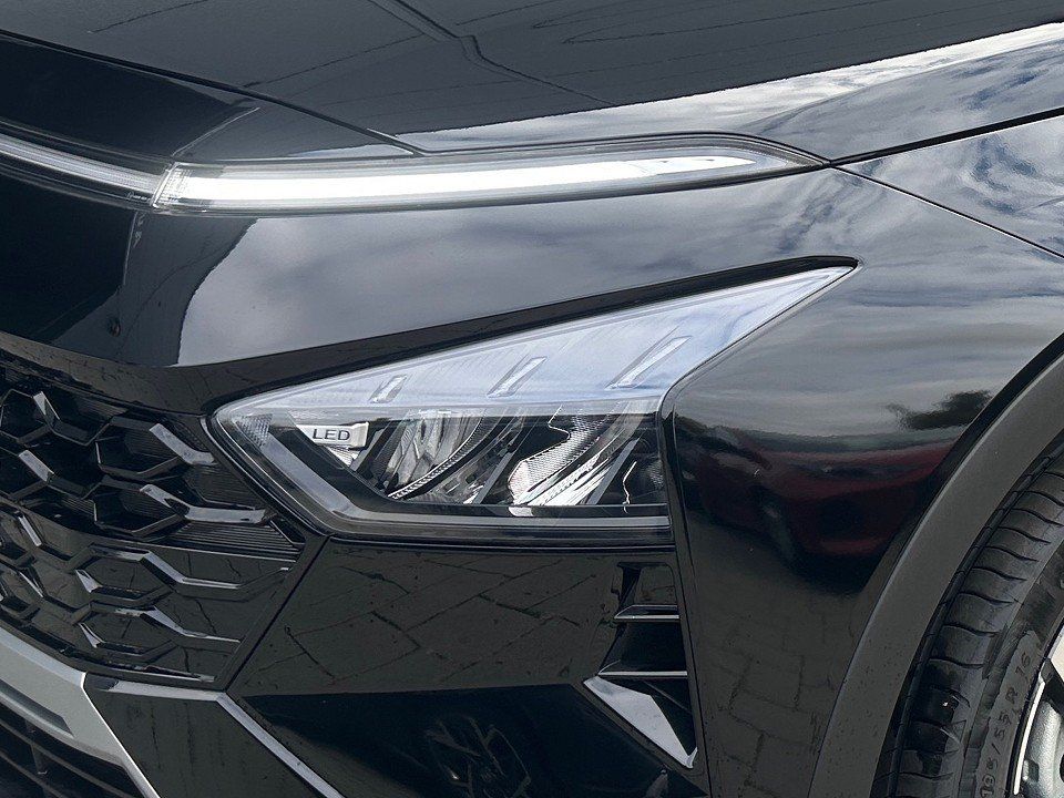 Fahrzeugabbildung Hyundai BAYON 1.0T 100PS DCT Trend Bose Komfort