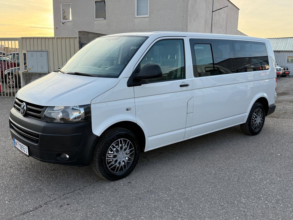 Volkswagen T5 Kombi
