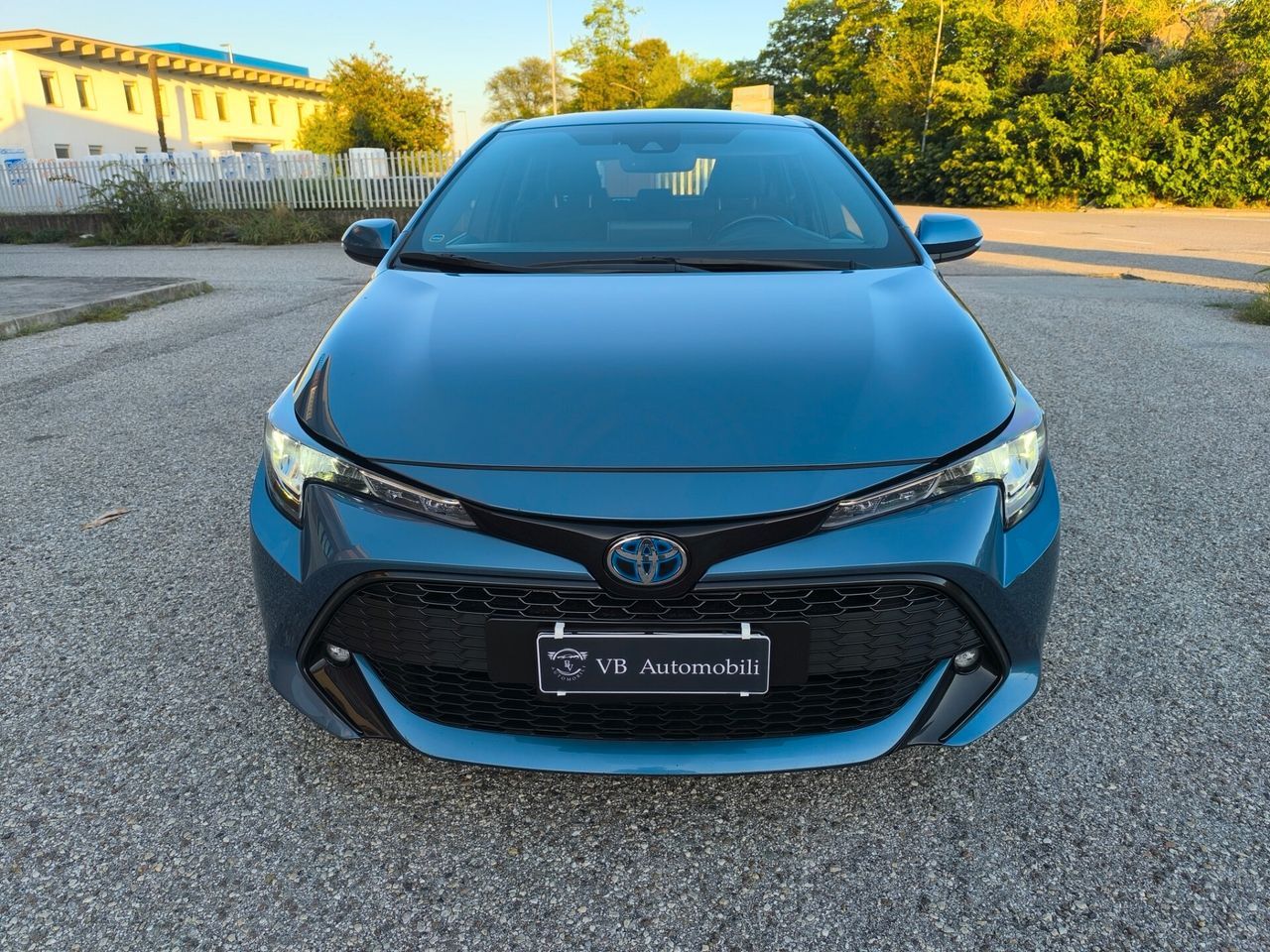 Toyota Corolla 1.8 Hybrid Active imagem 2