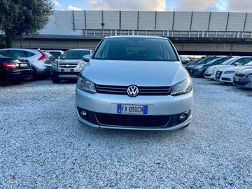 Volkswagen Touran - 2