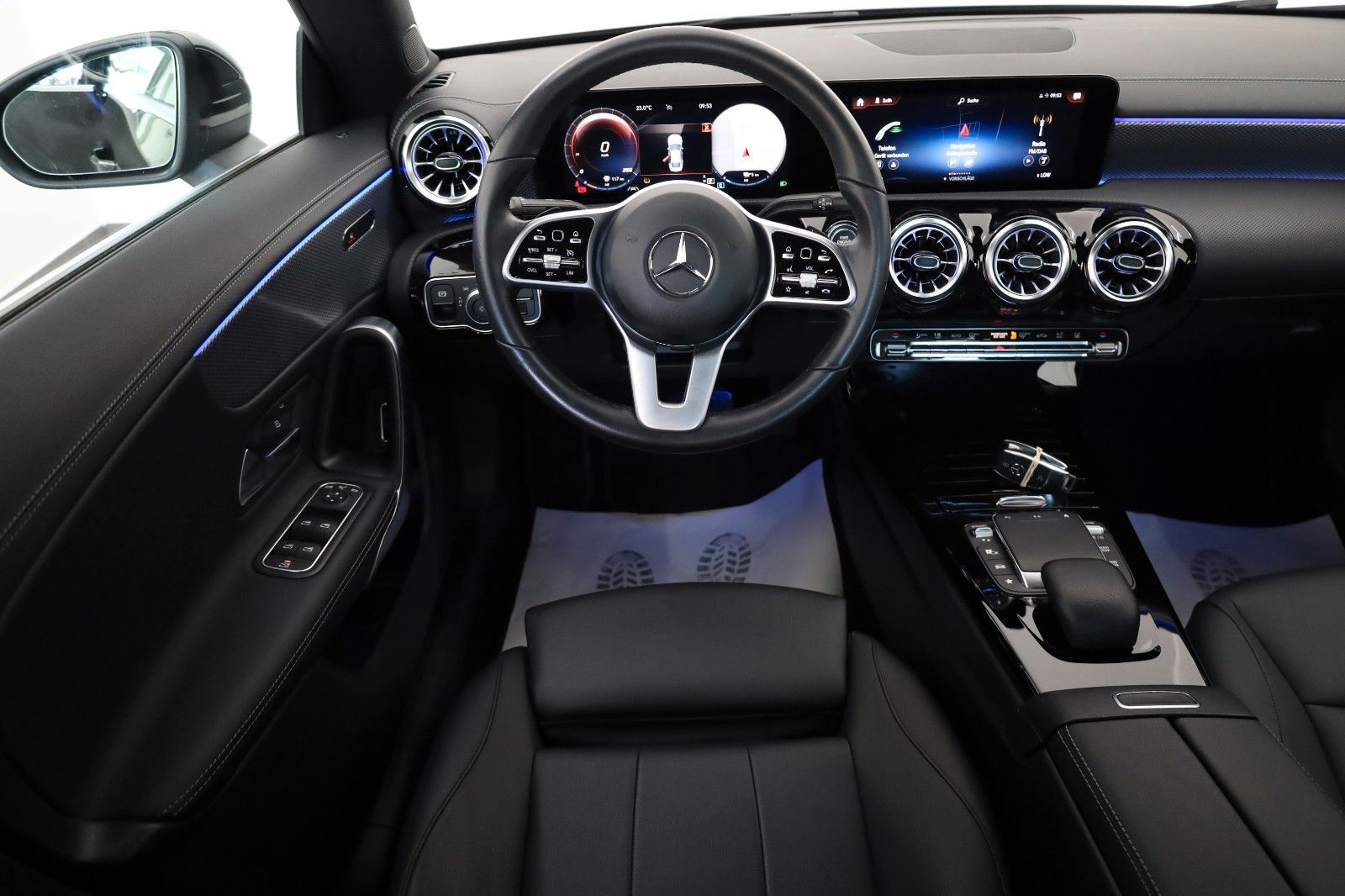 Fahrzeugabbildung Mercedes-Benz CLA 250 e Progressive ,Leder,Navi,LED,SH,Kamera