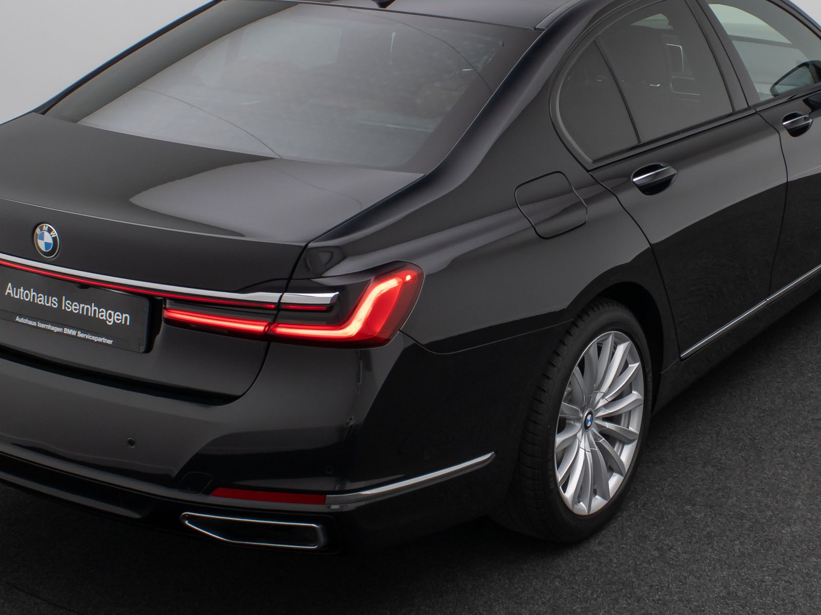 Fahrzeugabbildung BMW 730d xD Massage Laser H/K SoftCl Individual Voll