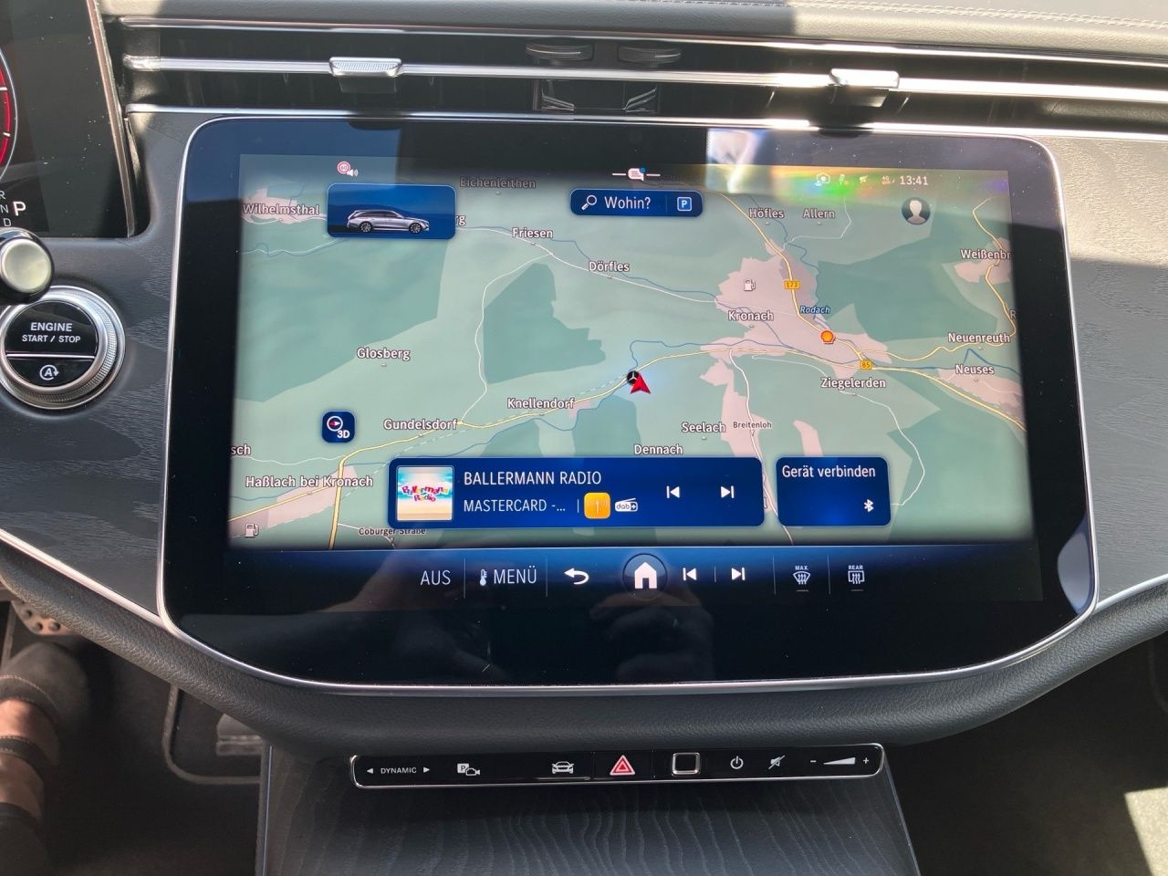 Fahrzeugabbildung Mercedes-Benz E 220 d T AMG+NIGHT+AHK+PANO+KEYLESS+