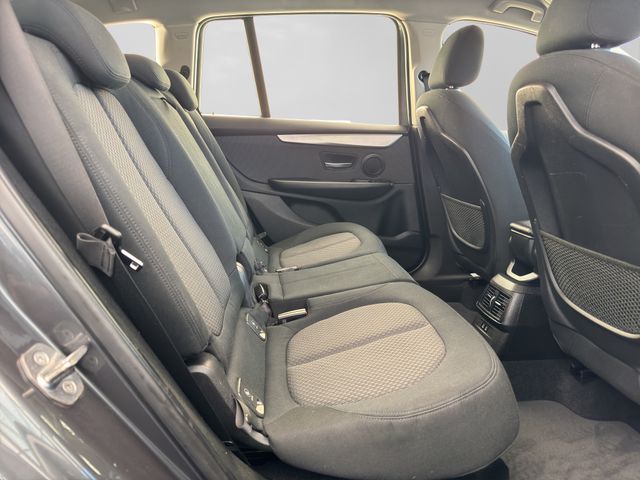 Fahrzeugabbildung BMW 218i Gran Tourer Automatik+LED+Navi+Sitzh.+AHK