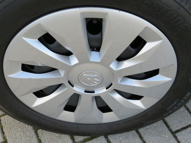 Skoda Fabia Selection 1.0TSI  59kW 1. Hand